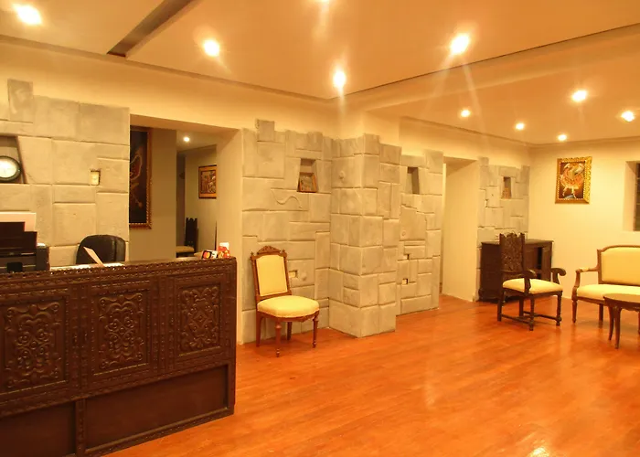 Boutique Gold Garden Cuzco