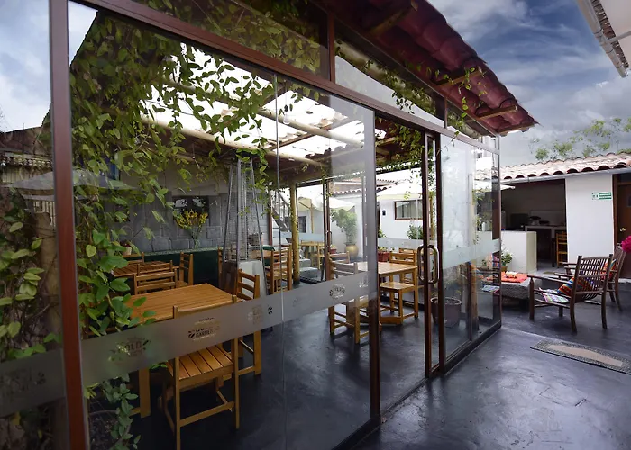 Boutique Gold Garden Hotel 3*
