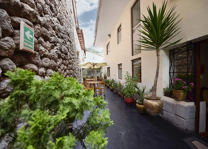 Hotel Boutique Gold Garden 3*