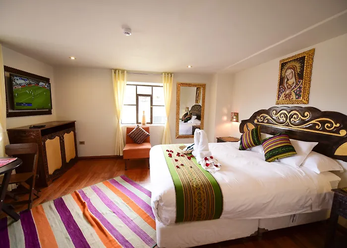 Boutique Gold Garden Hotel 3*