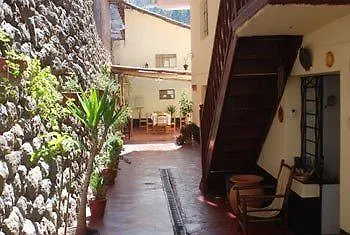 Boutique Gold Garden Hotel 3*